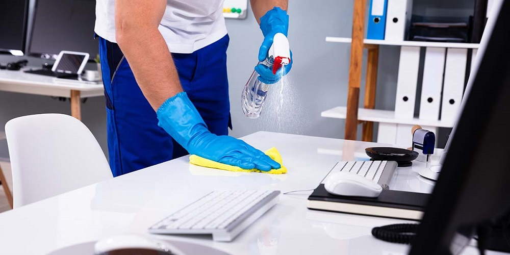 7 Factors To Consider When Choosing A Commercial Office Cleaning Company
